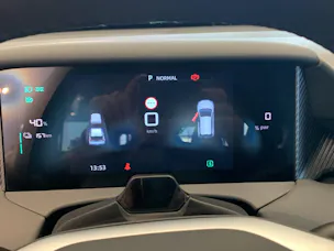 MG 4 64 kWh Premium