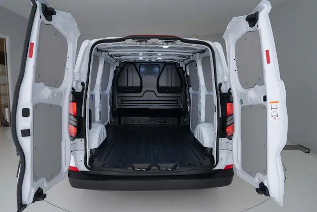 Ford Transit Custom Van 320 L1 2.5 Duratec 233PS Trend PHEV