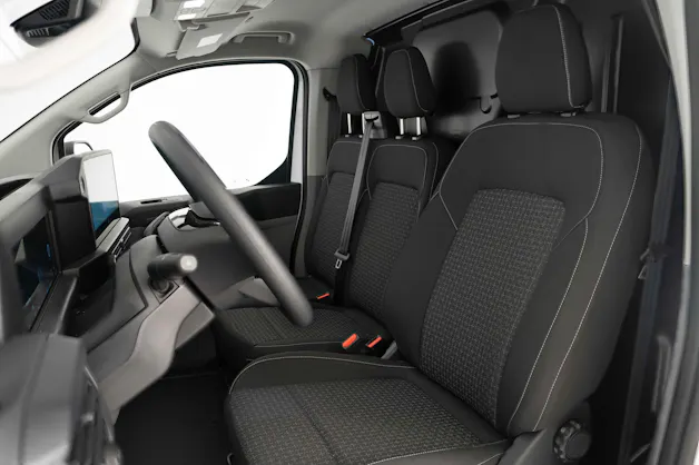 Ford Transit Custom Van 320 L1 2.5 Duratec 233PS Trend PHEV