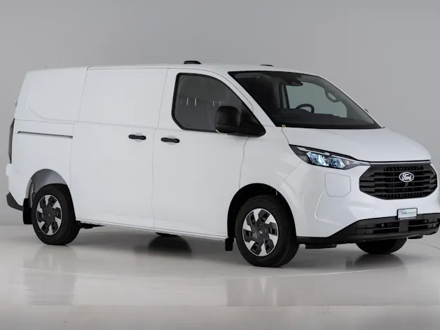 Ford Transit Custom Van 320 L1 2.5 Duratec 233PS Trend PHEV