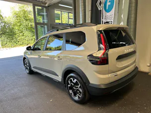 Dacia Jogger 1.8 Hybrid Journey