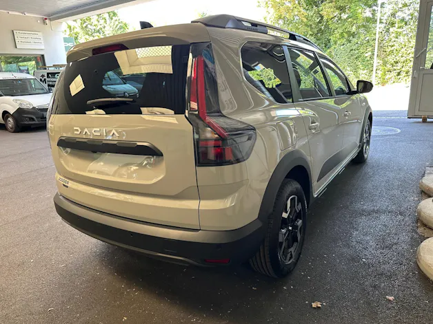 Dacia Jogger 1.8 Hybrid Journey