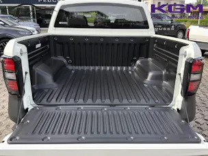 KGM Musso 2.2 e-XDI Platinum