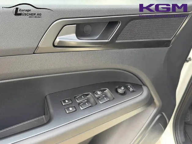 KGM Musso 2.2 e-XDI Platinum