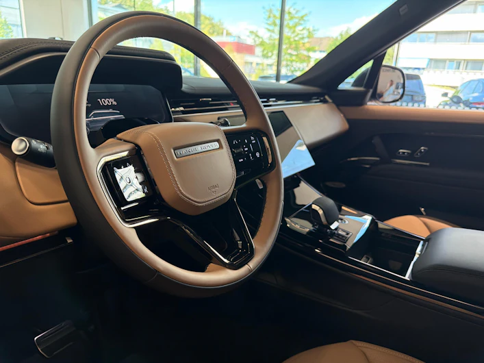 Fahrzeugbild LAND ROVER RANGE ROVER SPORT