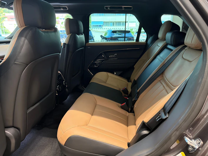 Fahrzeugbild LAND ROVER RANGE ROVER SPORT