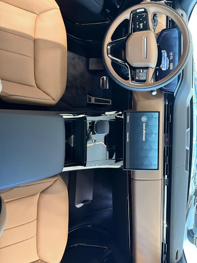 Fahrzeugbild LAND ROVER RANGE ROVER SPORT