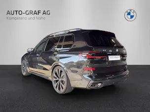BMW X7 M60i