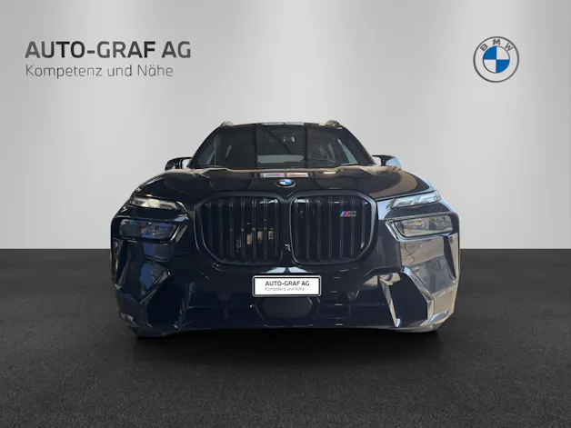 BMW X7 M60i