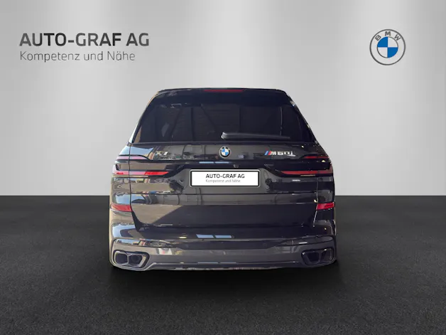 BMW X7 M60i