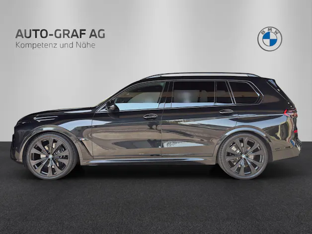 BMW X7 M60i