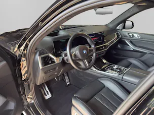 BMW X7 M60i