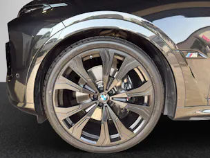BMW X7 M60i