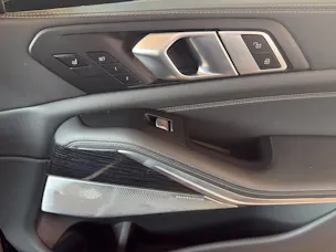 BMW X7 M60i
