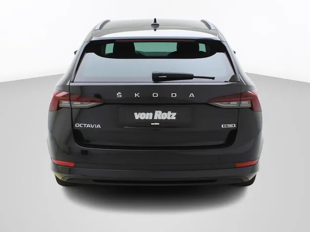 Škoda Octavia 1.5 eTSI DSG Style