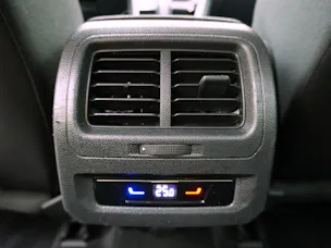 VW Touran 1.5 TSI DSG R-Line