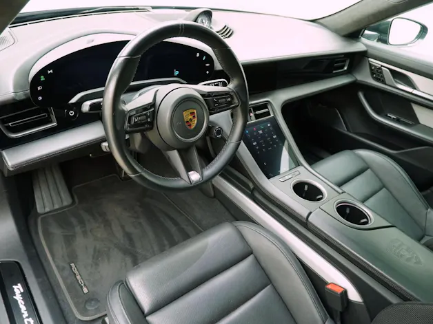 Porsche Taycan Turbo S