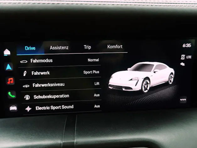 Porsche Taycan Turbo S