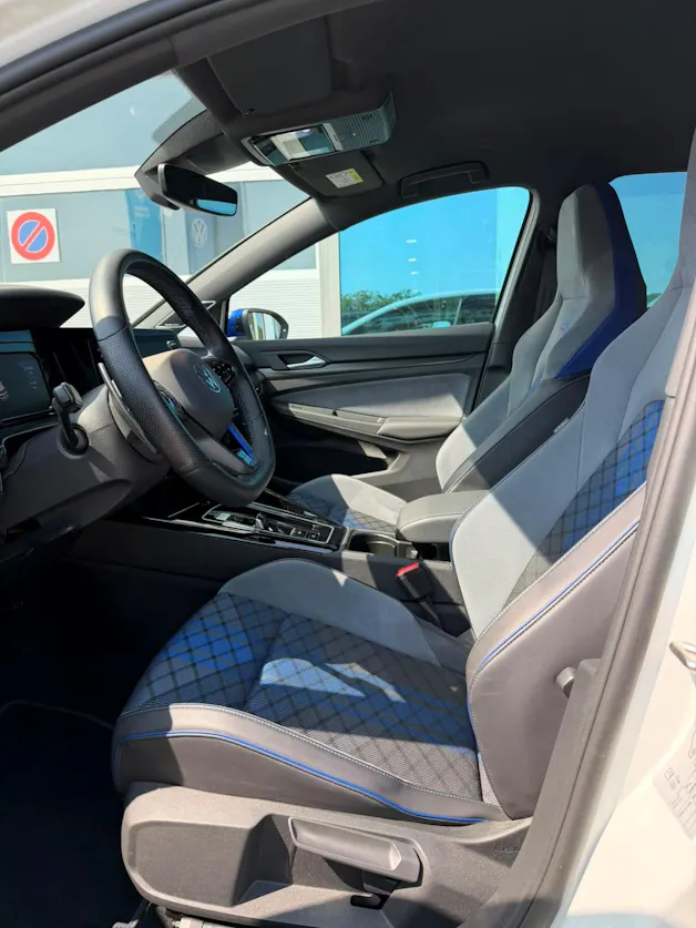 VW Golf 2.0 TSI R DSG 4Motion R 20 Years