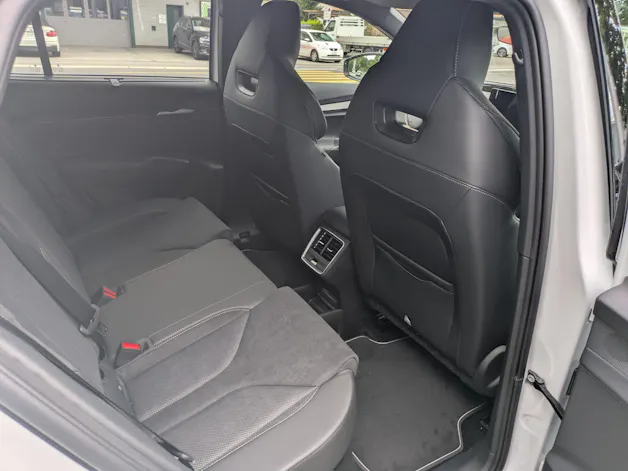 Škoda Elroq 85x Sportline 4x4