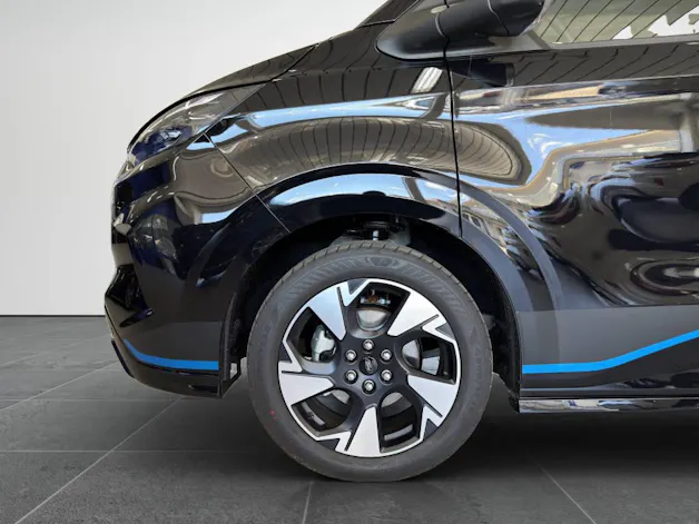 Ford Tourneo Custom 320 L2 2.0 EcoBlue 170 Spo