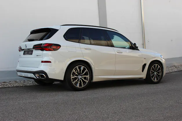 BMW X5 xDrive 50e M Sport *0.9%-LEASINGAKTION*