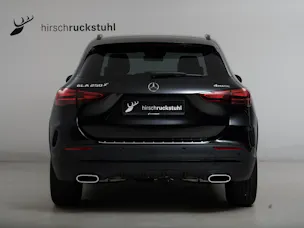 MERCEDES-BENZ GLA 250 4Matic 8G-DCT Swiss Star