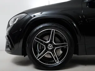 MERCEDES-BENZ GLA 250 4Matic 8G-DCT Swiss Star
