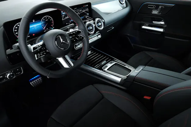 Mercedes-Benz GLA 250 4Matic 8G-DCT Swiss Star