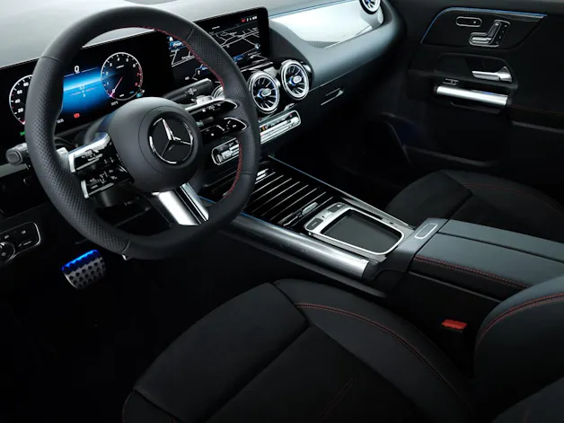 Mercedes-Benz GLA 250 4Matic 8G-DCT Swiss Star
