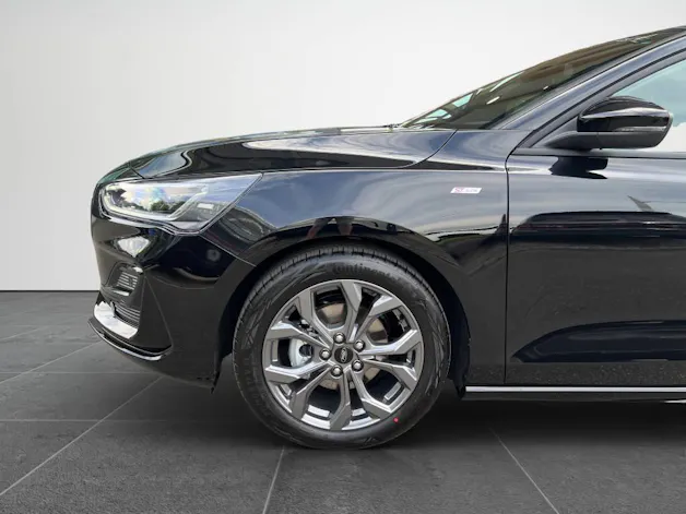 Ford Focus Station Wagon 1.0i EcoB Hybrid 155 ST-Line