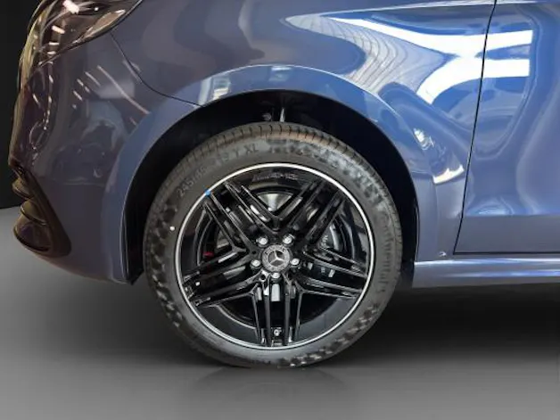 Mercedes-Benz V 300 d lang Exclus. 9G-T