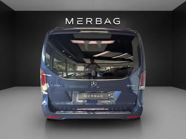 Mercedes-Benz V 300 d lang Exclus. 9G-T