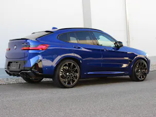 BMW X4M xDrive M Competition *MARINA BAY BLAU METALLIC*