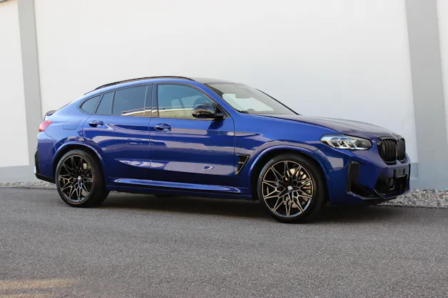 BMW X4M xDrive M Competition *MARINA BAY BLAU METALLIC*