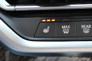 BMW X4M xDrive M Competition *MARINA BAY BLAU METALLIC*