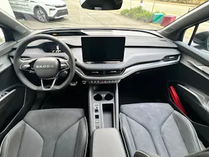 SKODA Elroq 85x Sportline 4x4