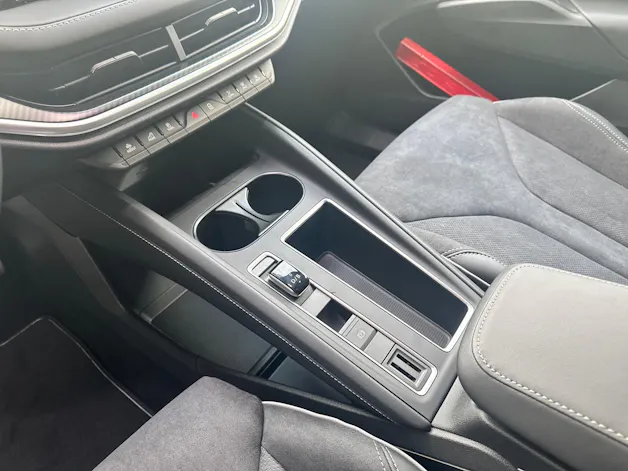 SKODA Elroq 85x Sportline 4x4