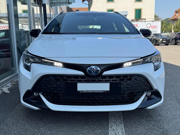 Toyota Corolla 1.8 HSD Comfort e- CVT