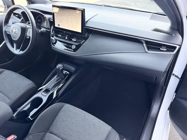 Toyota Corolla 1.8 HSD Comfort e- CVT