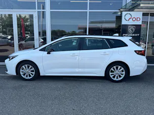 Toyota Corolla 1.8 HSD Comfort e- CVT