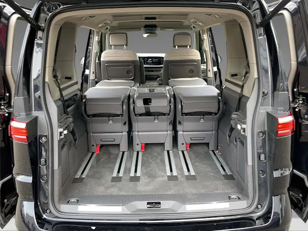 VW Multivan kurz 2.0 TDI Style DSG