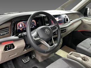 VW Multivan kurz 2.0 TDI Style DSG