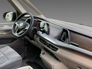 VW Multivan kurz 2.0 TDI Style DSG