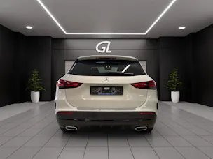 MERCEDES-BENZ GLA 250e AMG Line 8G-DCT