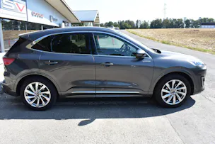 FORD Kuga 2.5 FHEV Vignale FWD