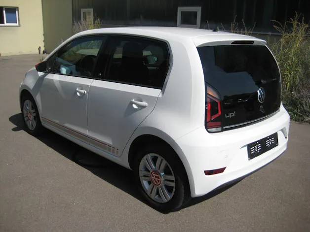 VW Up 1.0 MPI beats