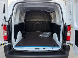 PEUGEOT Partner 1.2 Pure Tech 110 Standard 650kg