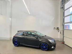 OPEL Corsa 1.6 Turbo OPC Nürburgring Edition