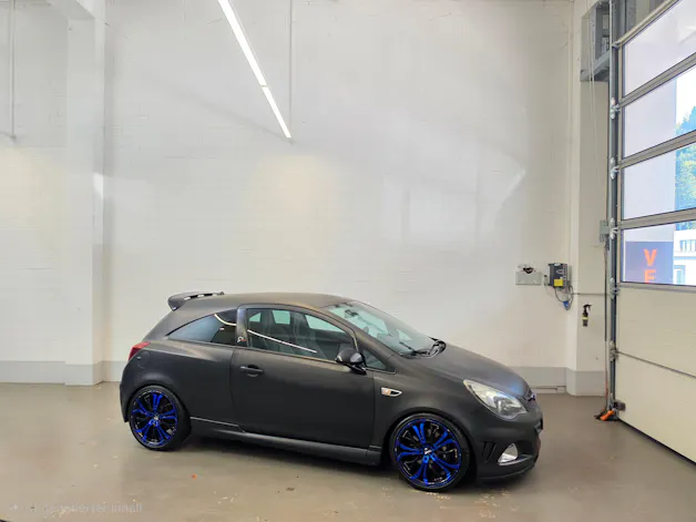 OPEL Corsa 1.6 Turbo OPC Nürburgring Edition